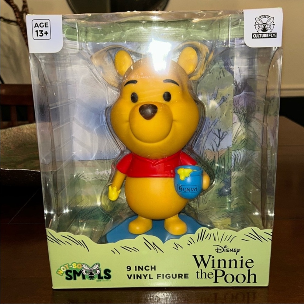 Disney Winnie the Pooh Vinyl Figure